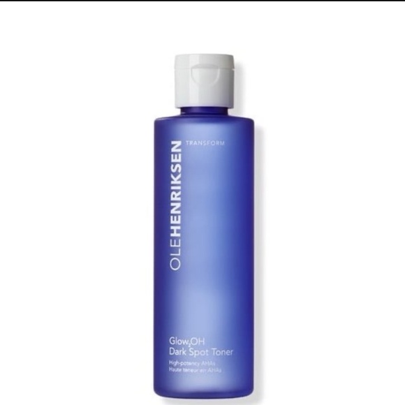 💚 2/$30 Ole Henriksen Glow2OH 7% AHA Exfoliating Dark
Spot Toner - Picture 1 of 14